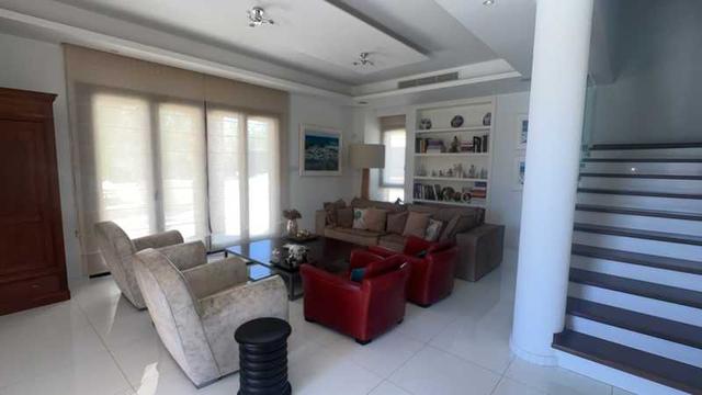 3-bedroom villa to rent: https://www.bazaraki.com/adv/5789066_3-bedroom-villa-to-rent (www.bazaraki.com)