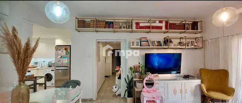 3-bedroom apartment for sale: https://www.bazaraki.com/adv/5791892_3-bedroom-apartment-for-sale (www.bazaraki.com)