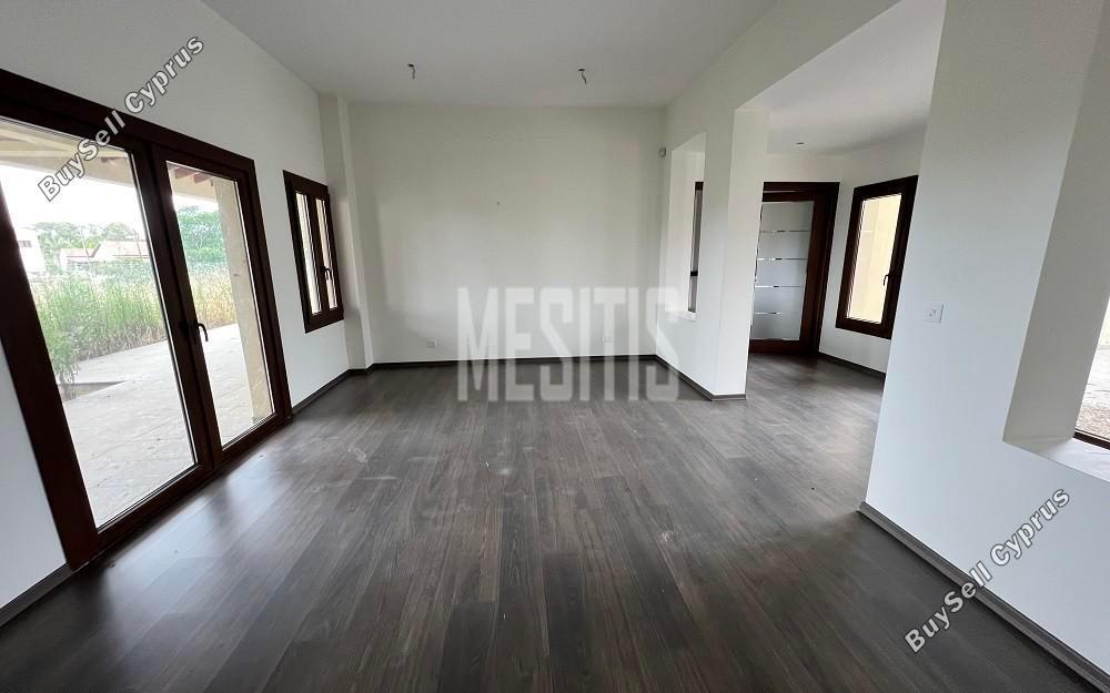 5 Bedroom Detached house for sale in Nisou, Nicosia: https://www.buysellcyprus.com/property-for-sale/nicosia/nisou/5-bed-detached-house-for-sale-nisou-nicosia-1796837.html (www.buysellcyprus.com)