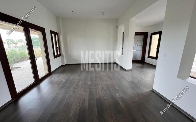 5 Bedroom Detached house for sale in Nisou, Nicosia: https://www.buysellcyprus.com/property-for-sale/nicosia/nisou/5-bed-detached-house-for-sale-nisou-nicosia-1796837.html (www.buysellcyprus.com)