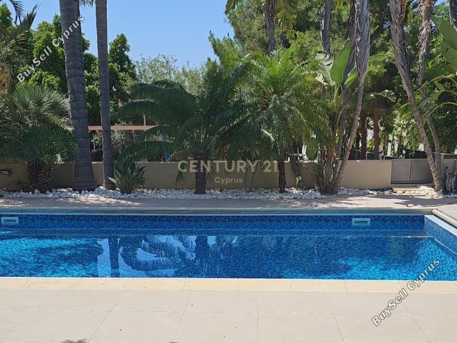 5 Bedroom Detached house for sale in Agios Athanasios, Limassol: https://www.buysellcyprus.com/property-for-sale/limassol/agios-athanasios/5-bed-detached-house-for-sale-agios-athanasios-limassol-1800483.html (www.buysellcyprus.com)