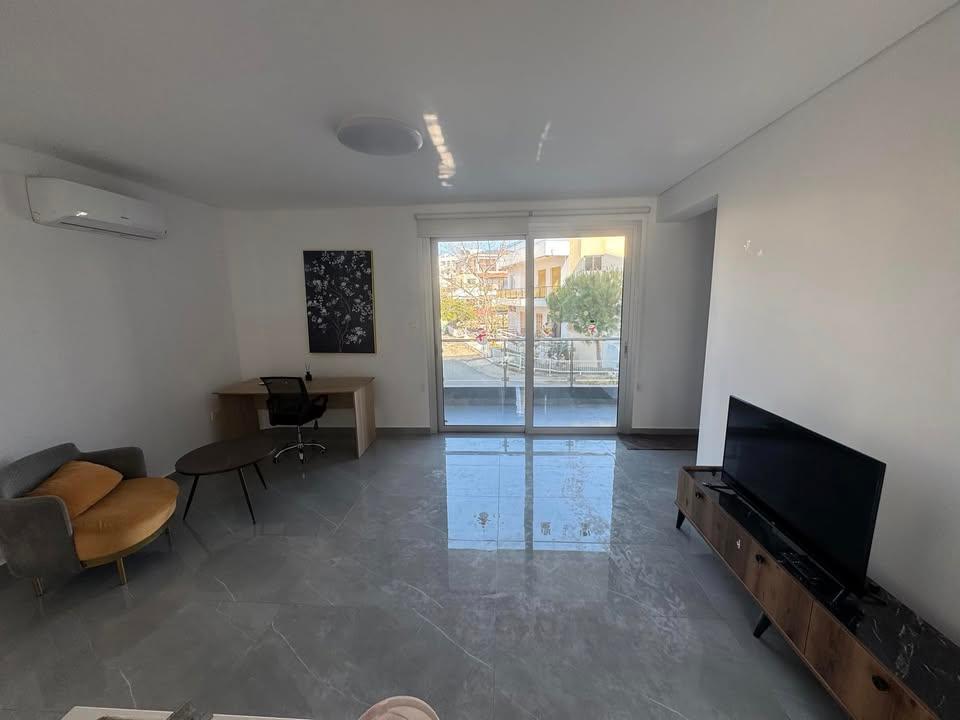 2 bedroom 2 bathroom for rent: https://www.facebook.com/marketplace/item/675504675447959 (www.facebook.com)