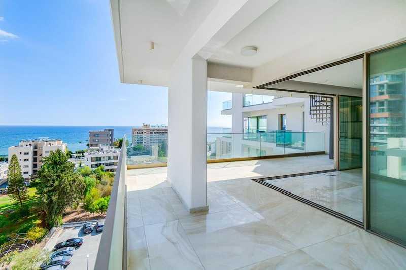 3-bedroom penthouse for sale: https://www.bazaraki.com/adv/5765607_3-bedroom-penthouse-for-sale (www.bazaraki.com)