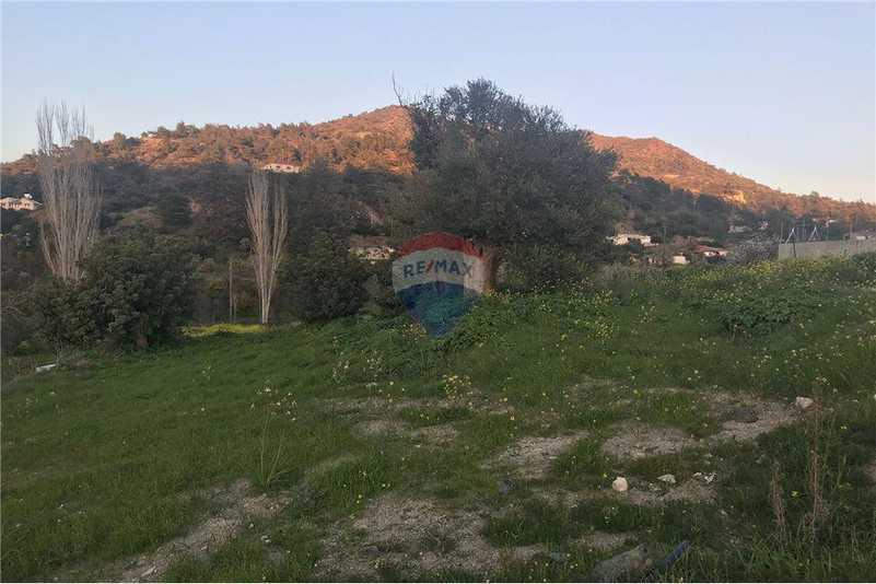 Residential land 1339 m²: https://www.bazaraki.com/adv/5798159_residential-land-1339-m2 (www.bazaraki.com)