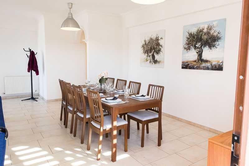 3-bedroom semi-detached for sale: https://www.bazaraki.com/adv/5795802_3-bedroom-semi-detached-for-sale (www.bazaraki.com)