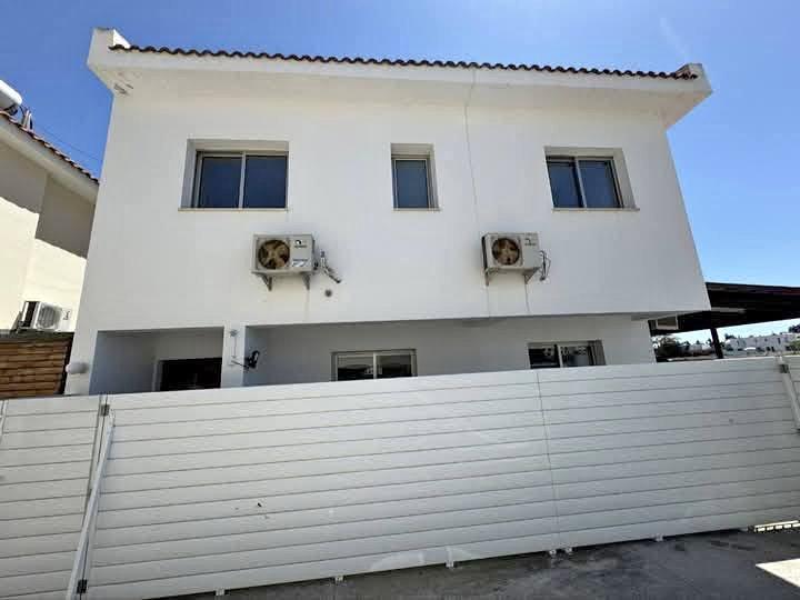FOR SALE
Modern 2-Bedroom Home in Meneou, Larnaca: https://www.facebook.com/marketplace/item/2239462203155263 (www.facebook.com)