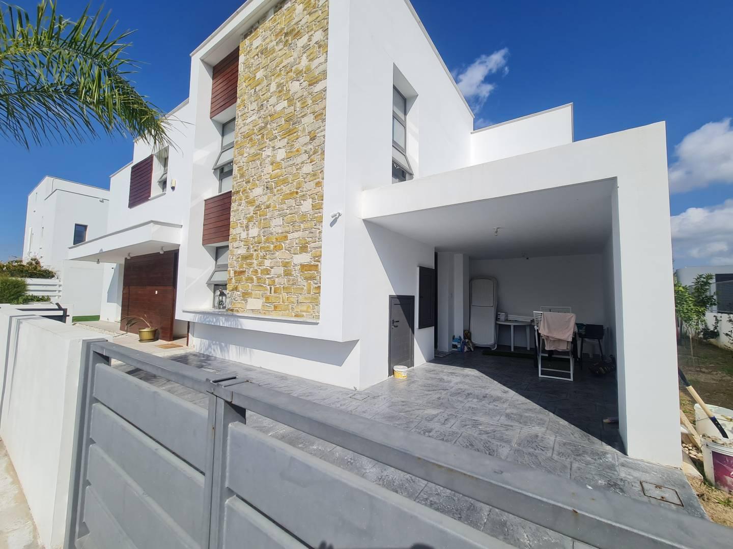 New 4-bedroom villa in Larnaca №153333: https://dom.com.cy/en/catalog/rent/153333/ (dom.com.cy)