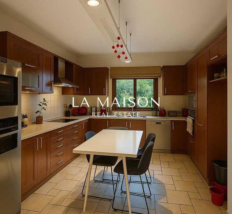 5-bedroom detached house to rent: https://www.bazaraki.com/adv/5794679_5-bedroom-detached-house-to-rent (www.bazaraki.com)