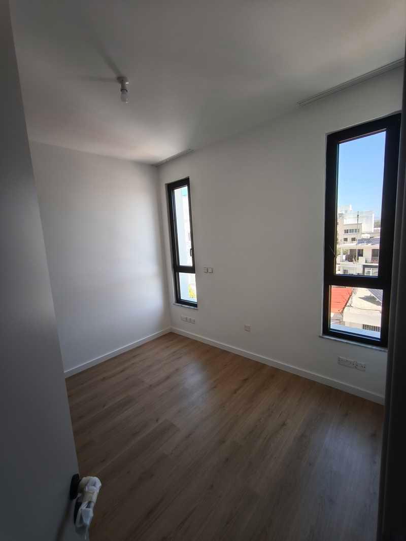 1-bedroom apartment to rent: https://www.bazaraki.com/adv/5786916_1-bedroom-apartment-to-rent (www.bazaraki.com)