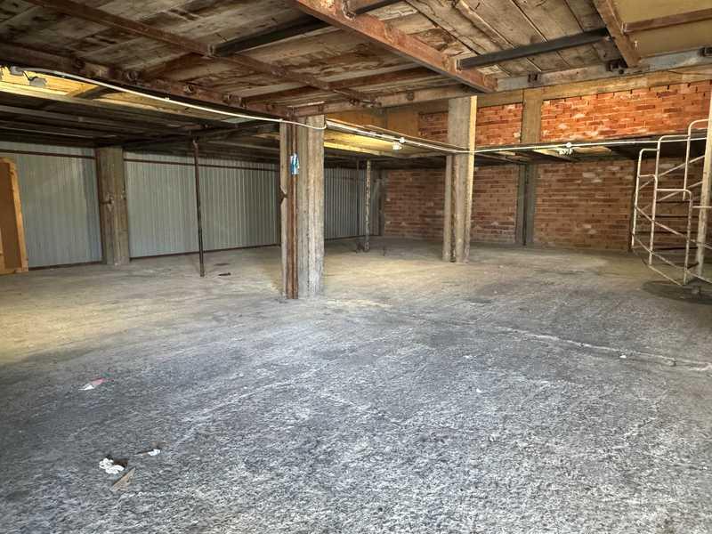 Warehouse space available in a prime storage location: https://www.bazaraki.com/adv/5796563_warehouse-space-available-for-rent-in-a-prime-storage-location (www.bazaraki.com)