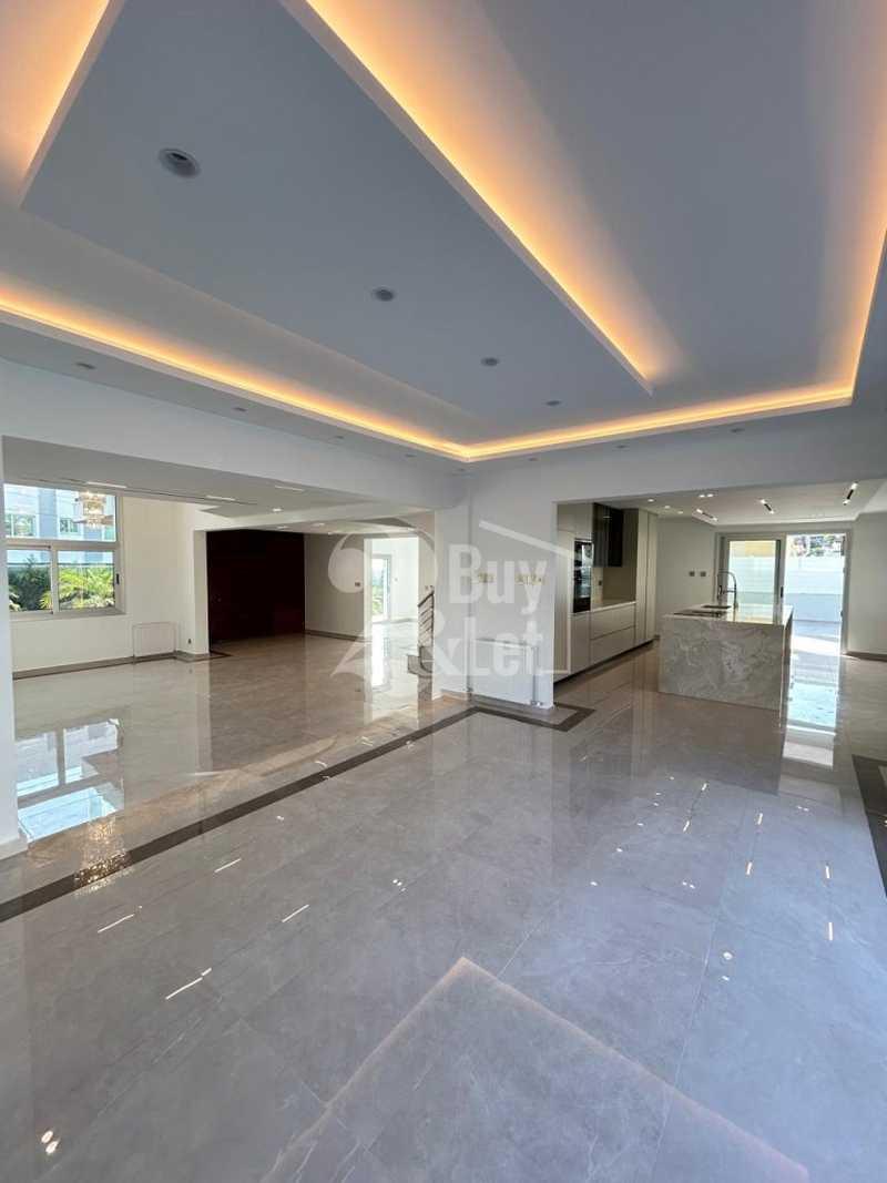 5-bedroom villa for sale: https://www.bazaraki.com/adv/5791125_5-bedroom-villa-for-sale (www.bazaraki.com)
