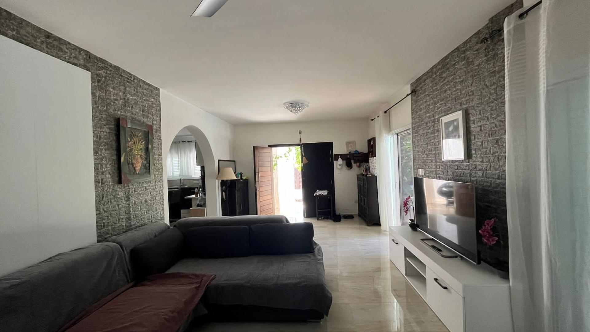 4-bedroom house in Paphos №153688: https://dom.com.cy/en/catalog/rent/153688/ (dom.com.cy)