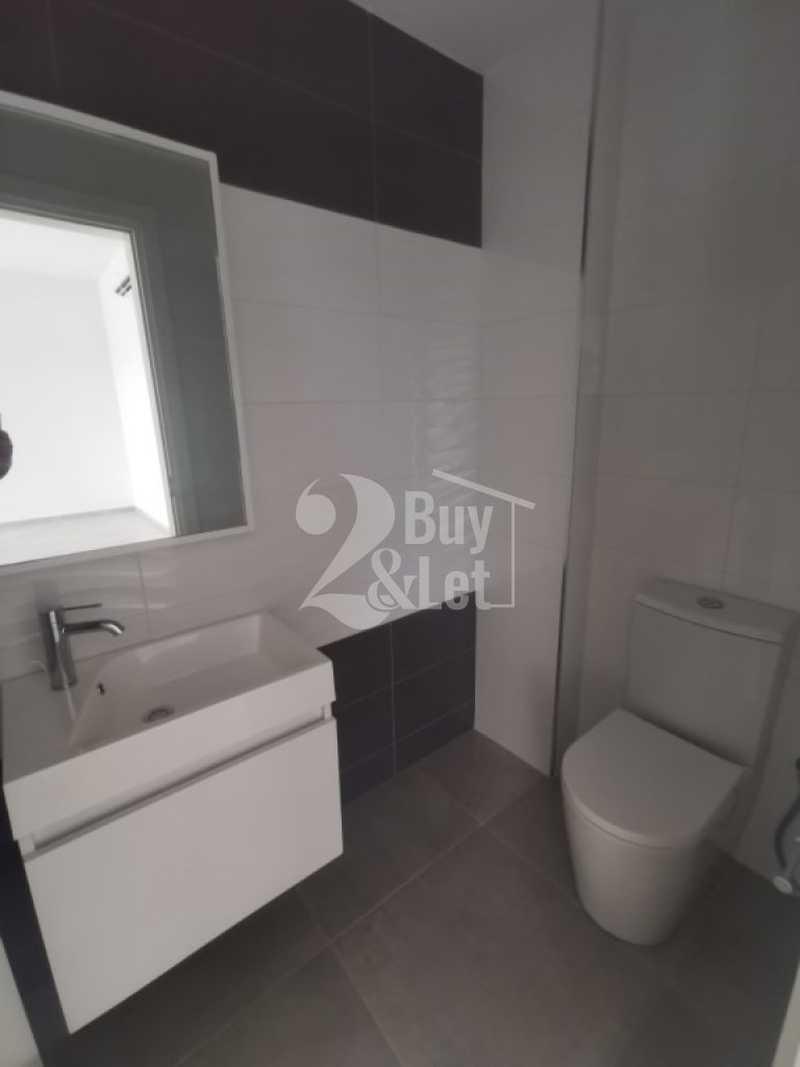 3-bedroom apartment for sale: https://www.bazaraki.com/adv/5791159_3-bedroom-apartment-for-sale (www.bazaraki.com)