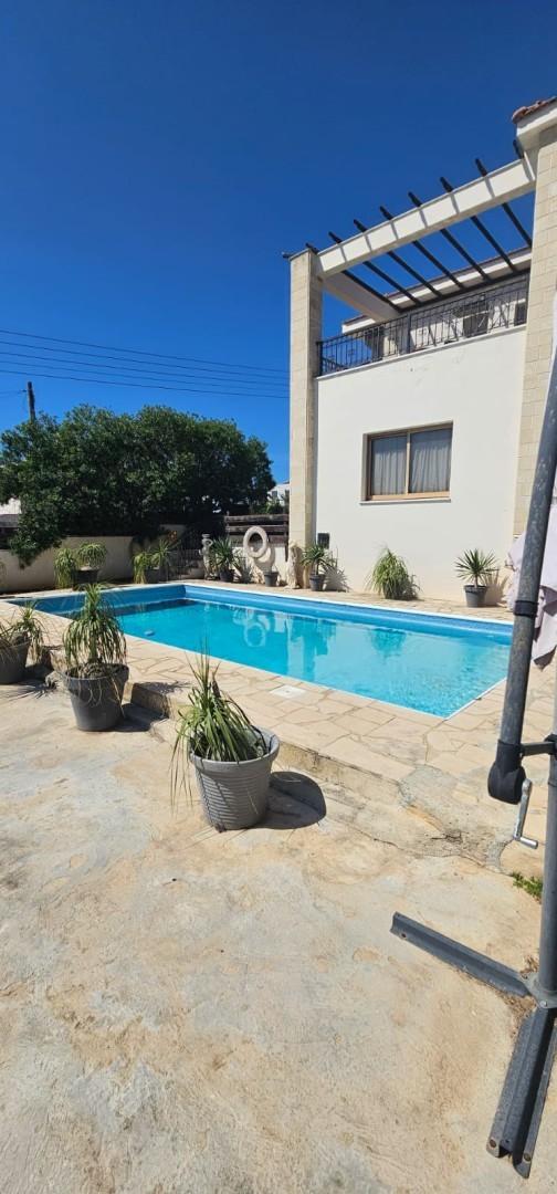 3 Bedroom Detached House For Sale: https://www.zyprus.com/property/39326/3-bedrooms-house-detached-house-in-trachoni-limassol (www.zyprus.com)