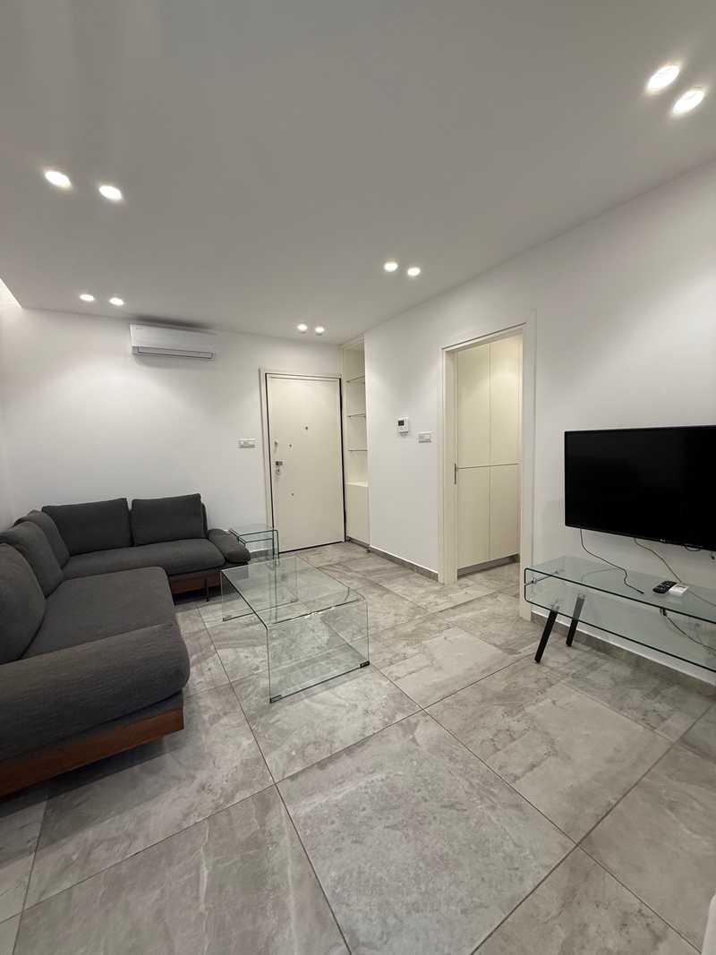 2-bedroom apartment to rent: https://www.bazaraki.com/adv/5797586_2-bedroom-apartment-to-rent (www.bazaraki.com)