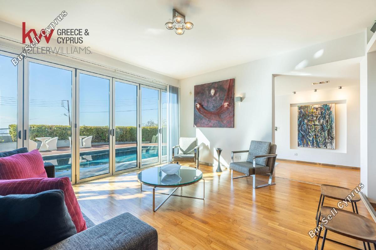 6 Bedroom Detached house for sale in Agia Fyla, Limassol: https://www.buysellcyprus.com/property-for-sale/limassol/agia-fyla/6-bed-detached-house-for-sale-agia-fyla-limassol-1800353.html (www.buysellcyprus.com)