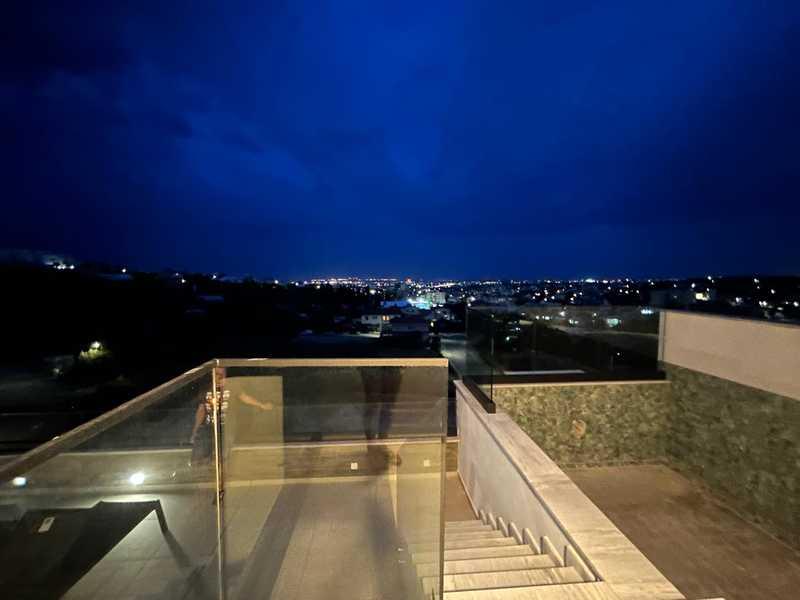 3-bedroom penthouse to rent: https://www.bazaraki.com/adv/5794218_3-bedroom-penthouse-to-rent (www.bazaraki.com)