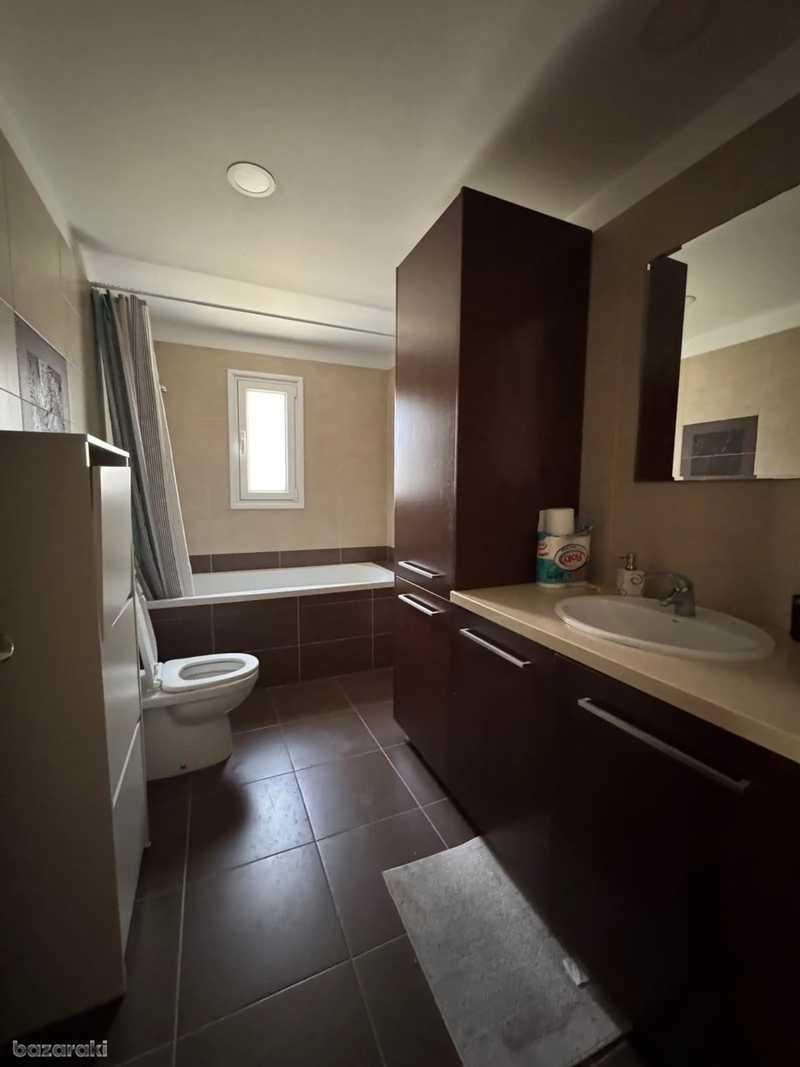 3-bedroom apartment to rent: https://www.bazaraki.com/adv/5790560_3-bedroom-apartment-to-rent (www.bazaraki.com)
