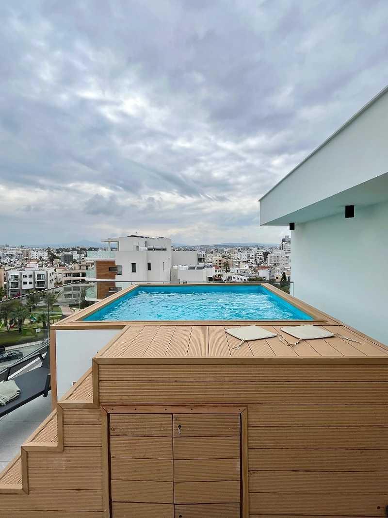 3-bedroom penthouse to rent: https://www.bazaraki.com/adv/5794730_3-bedroom-penthouse-to-rent (www.bazaraki.com)