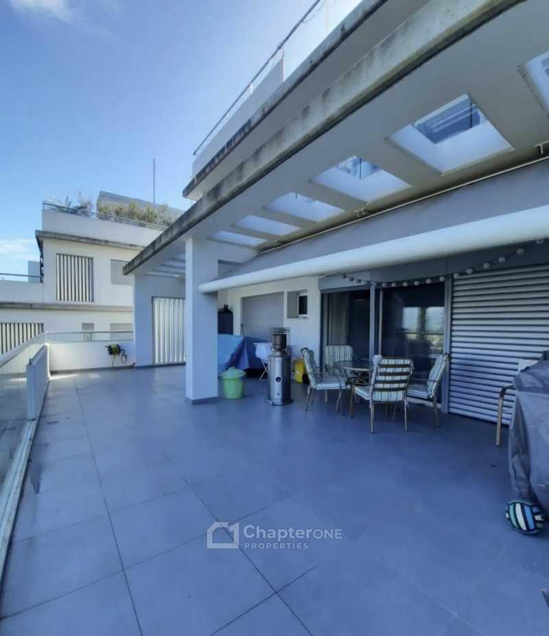 2-bedroom apartment for sale: https://www.bazaraki.com/adv/5796279_2-bedroom-apartment-for-sale (www.bazaraki.com)