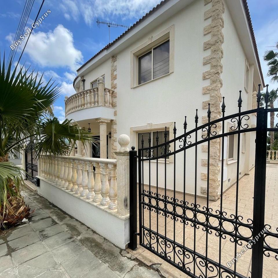 4 Bedroom Detached house to rent in Ypsonas, Limassol: https://www.buysellcyprus.com/property-for-rent/limassol/ypsonas/4-bed-detached-house-to-rent-ypsonas-limassol-1792965.html (www.buysellcyprus.com)