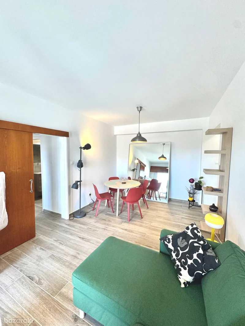 2-bedroom apartment to rent: https://www.bazaraki.com/adv/5794807_2-bedroom-apartment-to-rent (www.bazaraki.com)