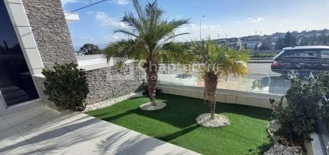 2-bedroom apartment to rent: https://www.bazaraki.com/adv/5797689_2-bedroom-apartment-to-rent (www.bazaraki.com)
