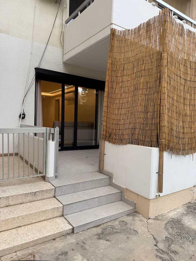 2-bedroom apartment to rent: https://www.bazaraki.com/adv/5794028_2-bedroom-apartment-to-rent (www.bazaraki.com)