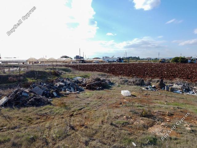 9,330 SQM Land for sale in Xylofagou, Larnaca: https://www.buysellcyprus.com/property-for-sale/larnaca/xylofagou/land-for-sale-xylofagou-larnaca-1795308.html (www.buysellcyprus.com)