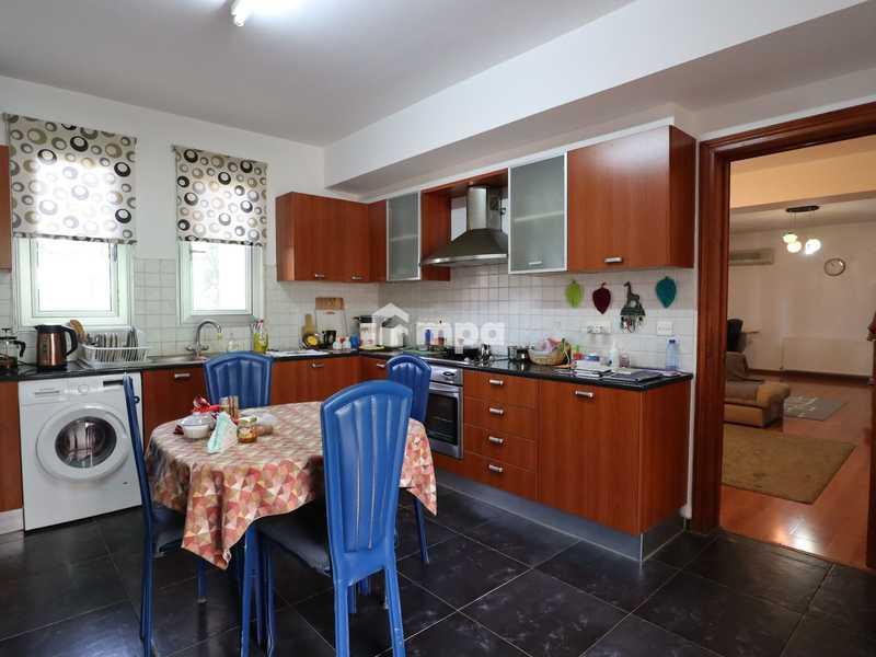 3-bedroom apartment for sale: https://www.bazaraki.com/adv/5799609_3-bedroom-apartment-for-sale (www.bazaraki.com)