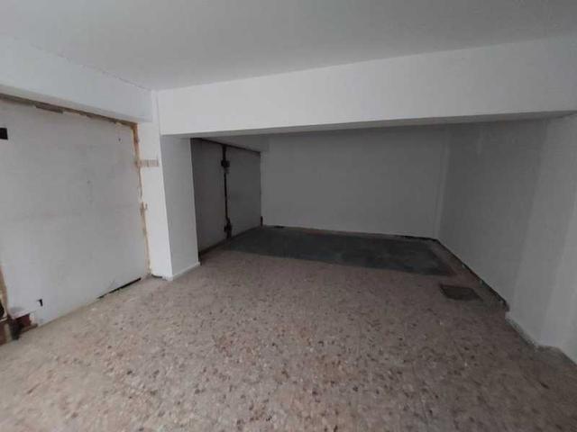 Shop in agia zoni, limassol: https://www.bazaraki.com/adv/5794033_shop-in-agia-zoni-limassol (www.bazaraki.com)