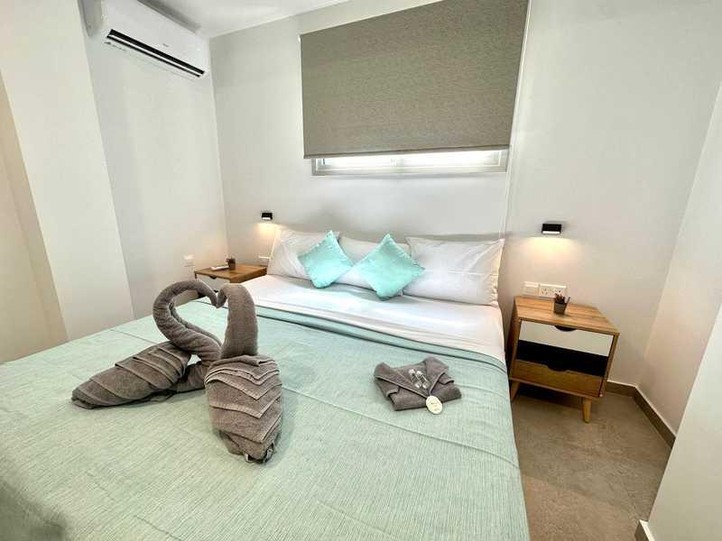 1 bedroom appartment: https://www.bazaraki.com/adv/5797873_1-bedroom-appartment (www.bazaraki.com)