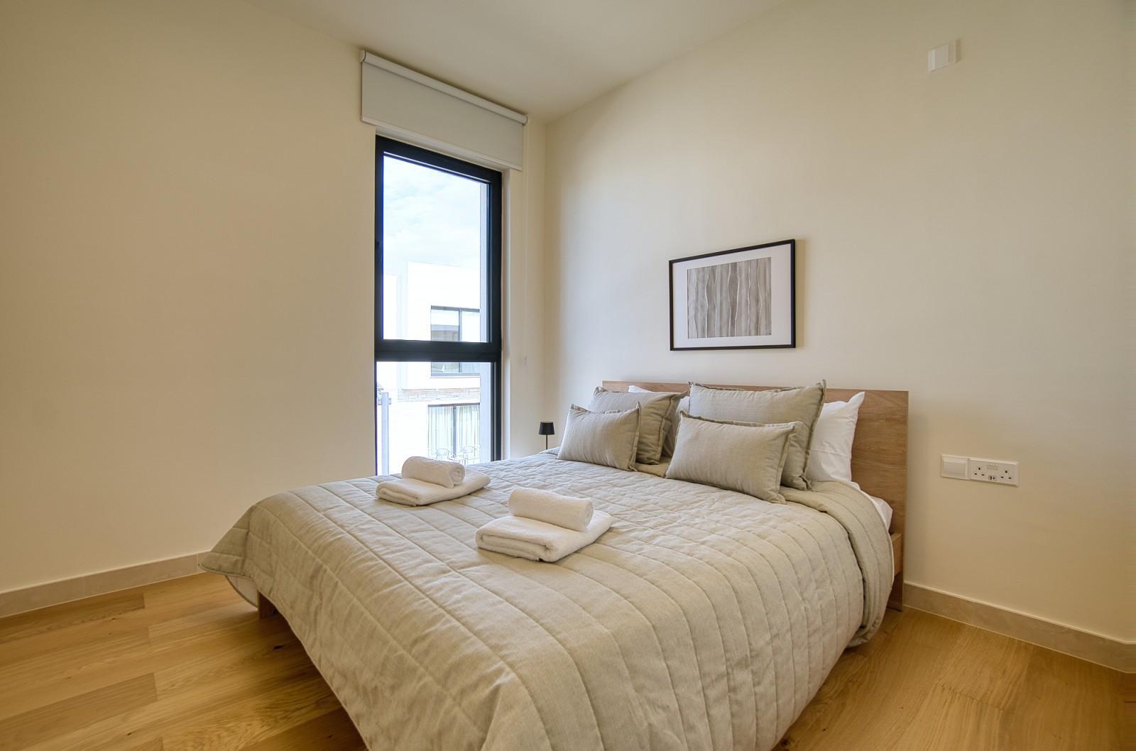3-bedroom flat in Paphos №153874: https://dom.com.cy/en/catalog/rent/153874/ (dom.com.cy)