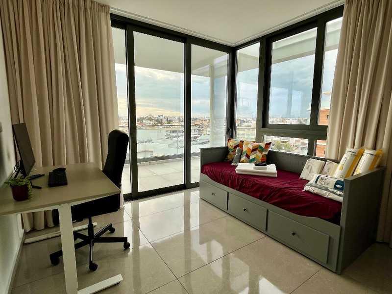 3-bedroom penthouse to rent: https://www.bazaraki.com/adv/5794730_3-bedroom-penthouse-to-rent (www.bazaraki.com)