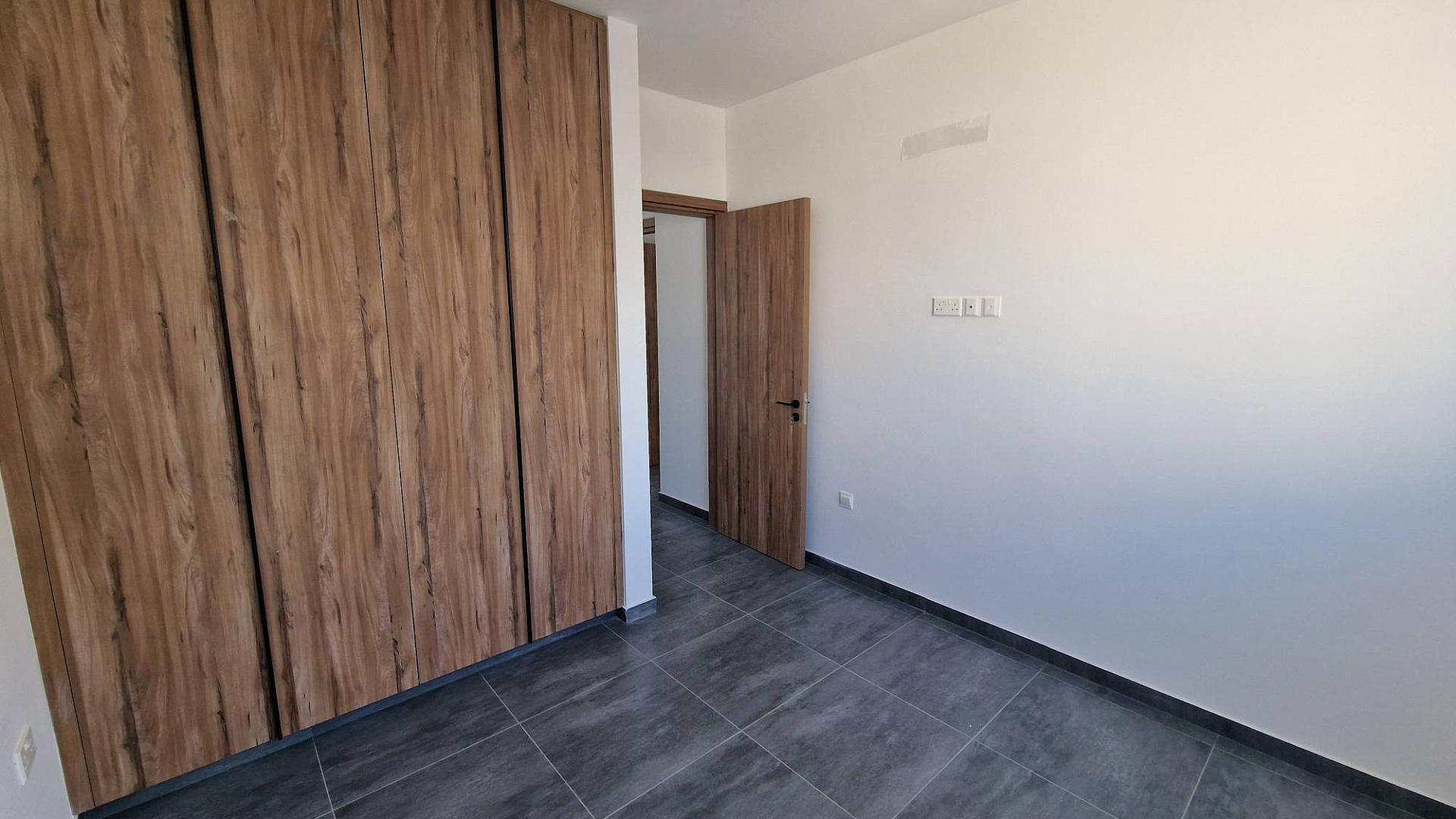 New 2-bedroom flat in Larnaca № 153916: https://dom.com.cy/en/catalog/sale/153916/ (dom.com.cy)