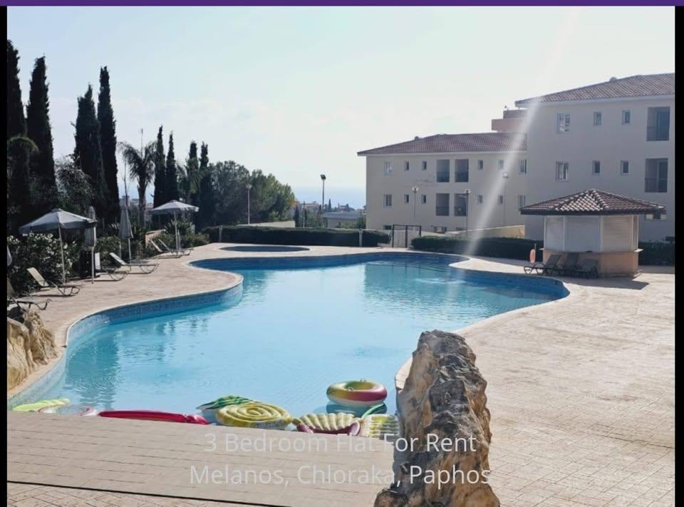 Cozy three bedroom apartment furnished in melanos area Chloraka: https://www.facebook.com/marketplace/item/1211945426508236 (www.facebook.com)