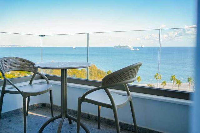 2-bedroom apartment to rent: https://www.bazaraki.com/adv/5795542_2-bedroom-apartment-to-rent (www.bazaraki.com)
