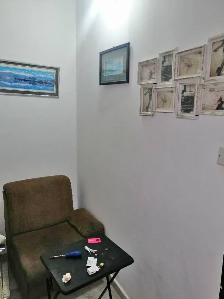 Room available for rent. One person: https://www.facebook.com/marketplace/item/590978366742730 (www.facebook.com)