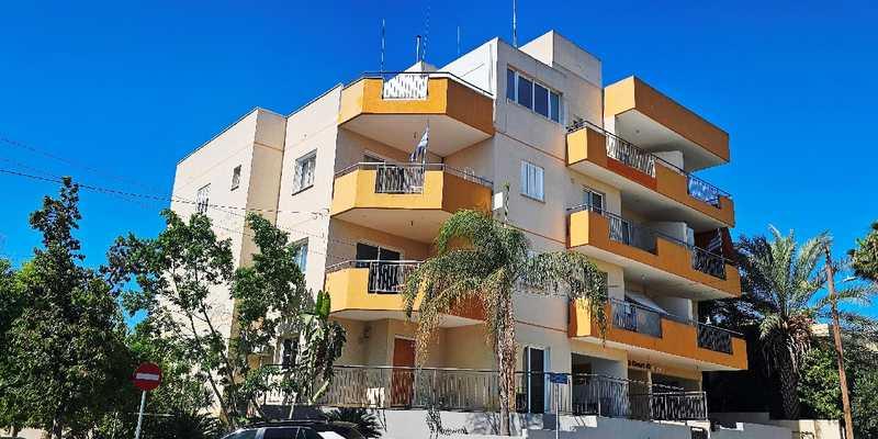 2-bedroom apartment to rent: https://www.bazaraki.com/adv/5786921_2-bedroom-apartment-to-rent (www.bazaraki.com)