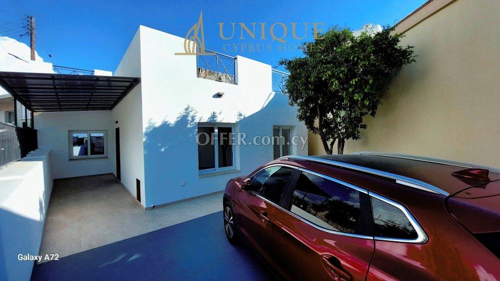 Charming 3 Bedrooms Detached House with Breathtaking views: https://www.offer.com.cy/en/charming-3-bedrooms-detached-house-with-breathtaking-views/21-816978/ (www.offer.com.cy)