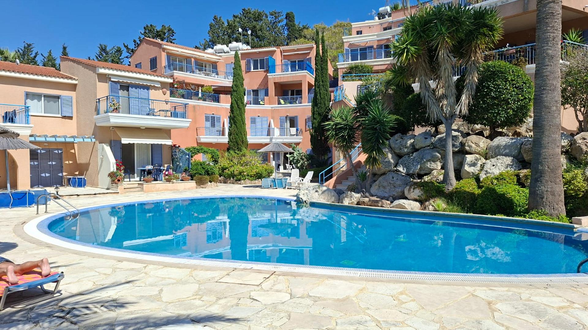 2-bedroom house in Paphos № 152117: https://dom.com.cy/en/catalog/sale/152117/ (dom.com.cy)