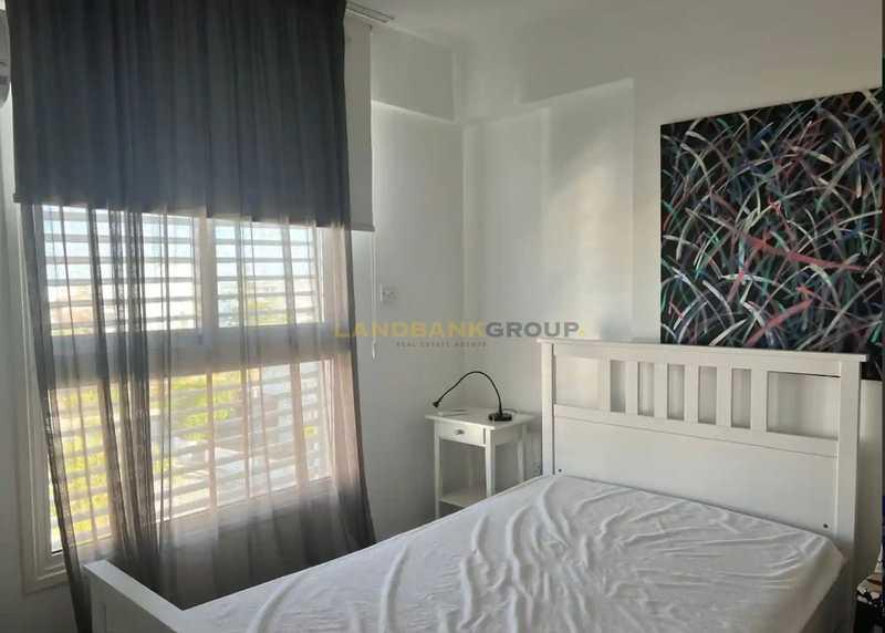 3-bedroom penthouse to rent: https://www.bazaraki.com/adv/5793821_3-bedroom-penthouse-to-rent (www.bazaraki.com)