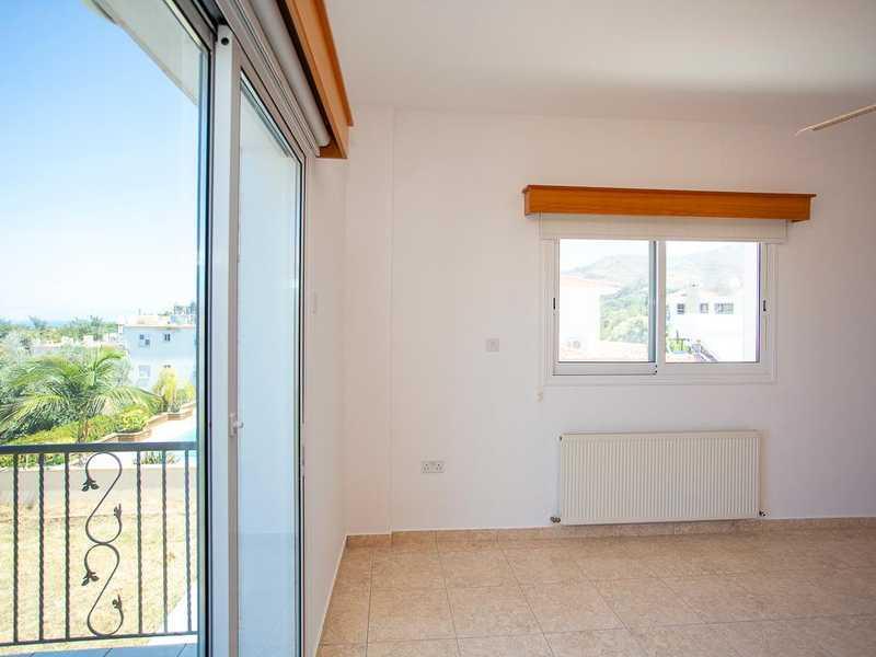 4-bedroom villa for sale: https://www.bazaraki.com/adv/5797316_4-bedroom-villa-for-sale (www.bazaraki.com)