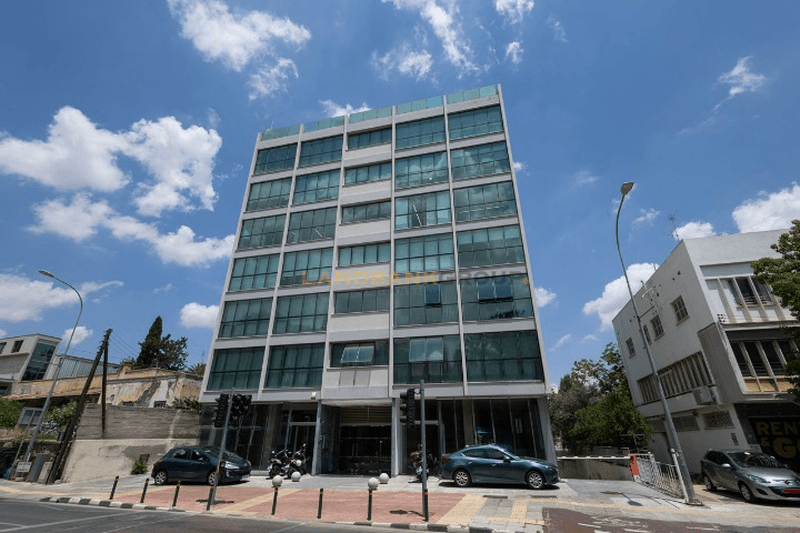 Luxurious ground-floor offices in agios andreas, nicosia: https://www.bazaraki.com/adv/5794854_luxurious-ground-floor-offices-in-agios-andreas-nicosia (www.bazaraki.com)