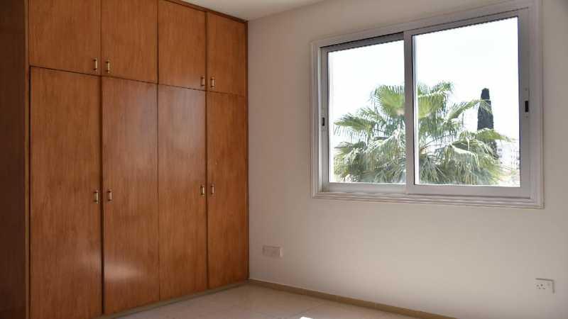 Studio apartment for sale: https://www.bazaraki.com/adv/5789293_studio-apartment-for-sale (www.bazaraki.com)