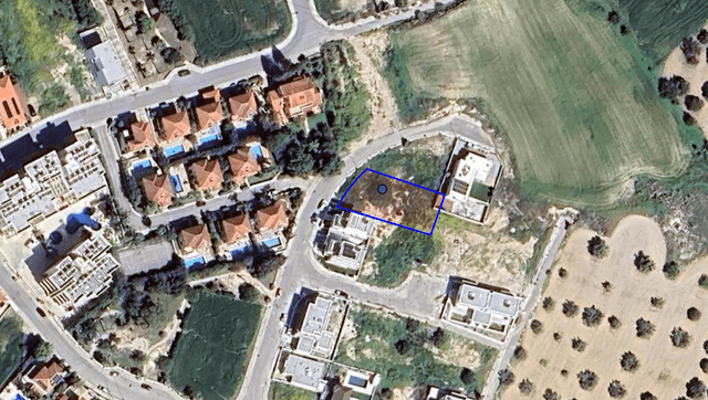 Residential land 717 m²: https://www.bazaraki.com/adv/5798493_residential-land-717-m2 (www.bazaraki.com)