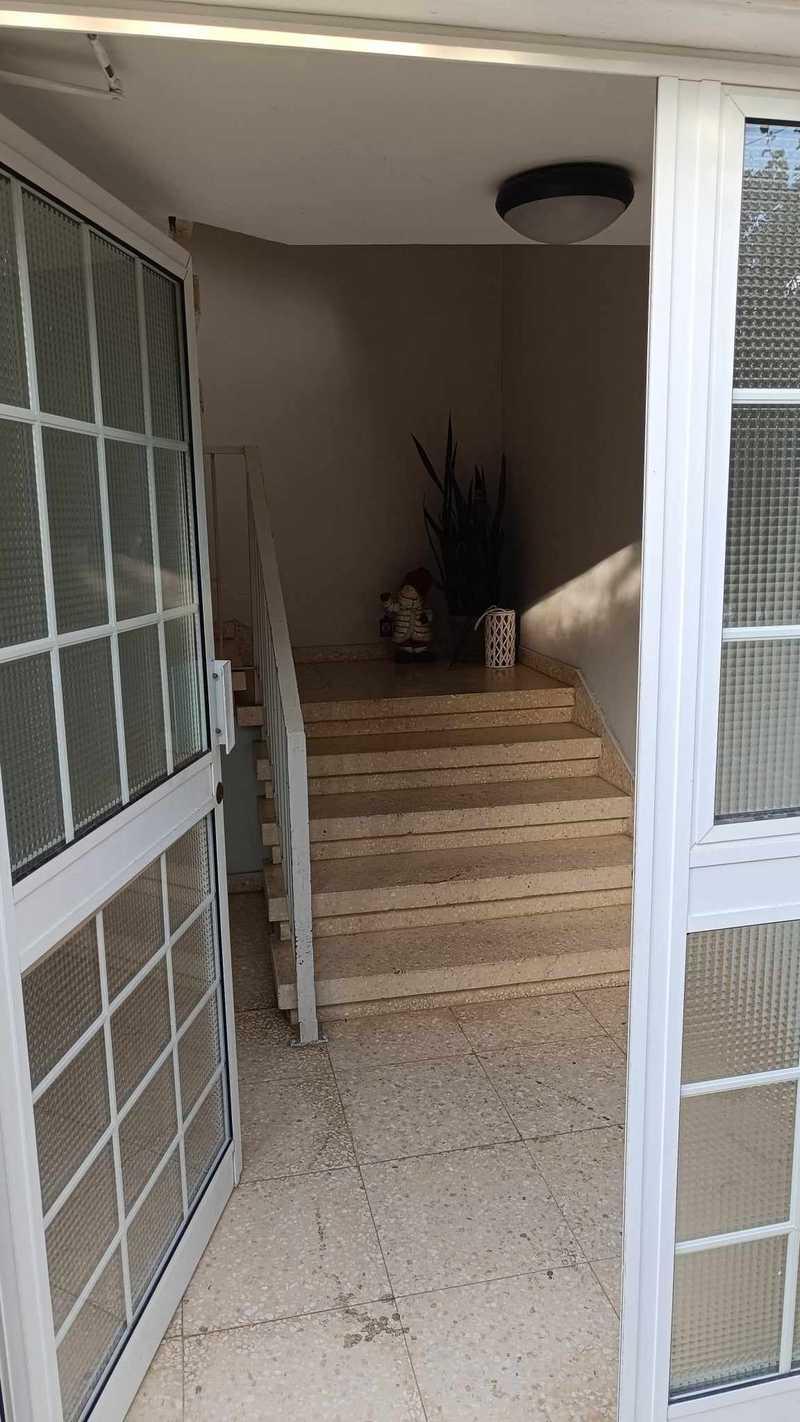 3-bedroom semi-detached for sale: https://www.bazaraki.com/adv/5787316_3-bedroom-semi-detached-for-sale (www.bazaraki.com)