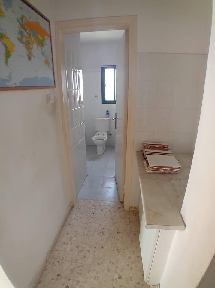 3 bedroom apartment kisonerga: https://www.facebook.com/marketplace/item/1101455215150945 (www.facebook.com)