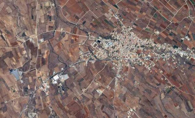 Agricultural land 9700 m²: https://www.bazaraki.com/adv/5795791_agricultural-land-9700-m2 (www.bazaraki.com)