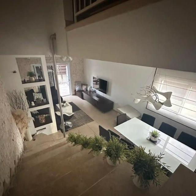 2-bedroom house in Limassol №154042: https://dom.com.cy/en/catalog/rent/154042/ (dom.com.cy)